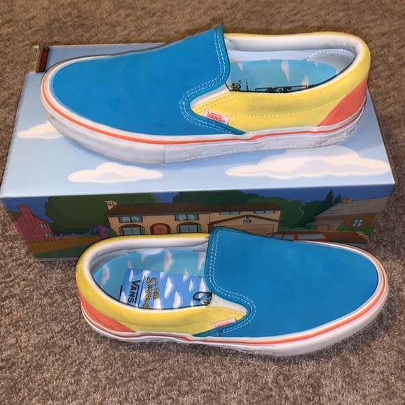 Vans Slip-Ons "The Simpsons" (Barely Used) 8.5 Mens - Picture 2 of 5